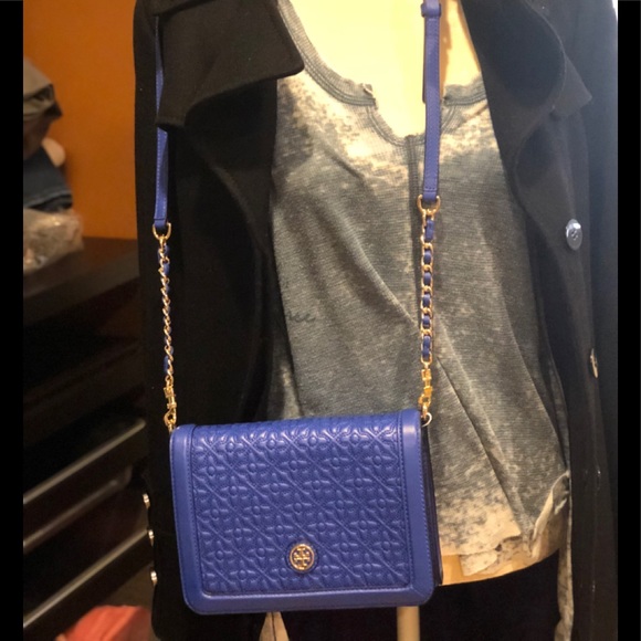 Tory Burch Handbags - 🌺Tory Burch Bryant Quilt Crossbody NWT